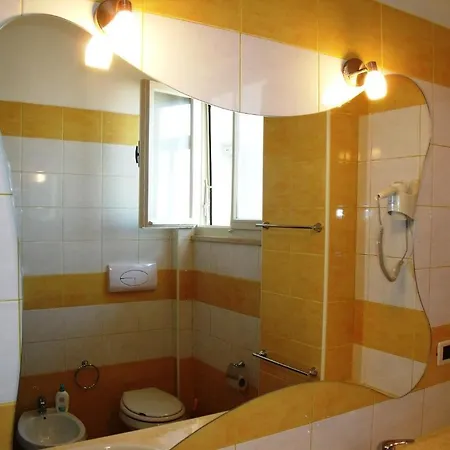Aragonese فندق مبيت وإفطار
